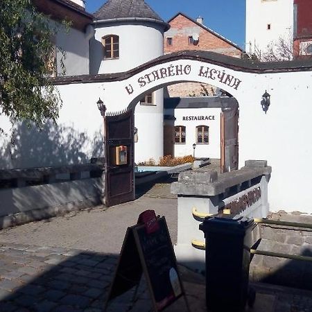 Penzion s restaurací U MLYNA COM Litovel Exterior foto